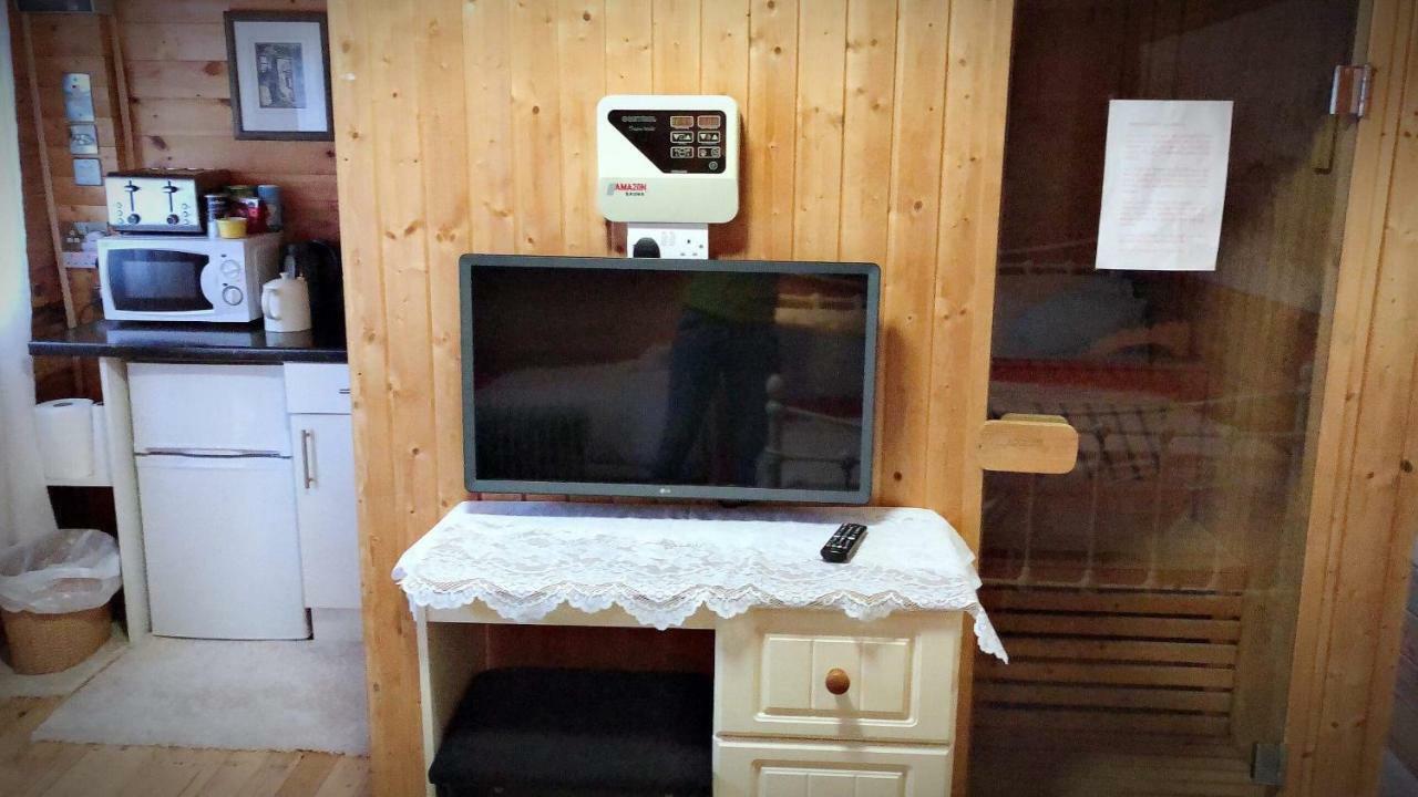 Chalet Free Sauna & Spa Superking Bed Killaloo Exterior foto